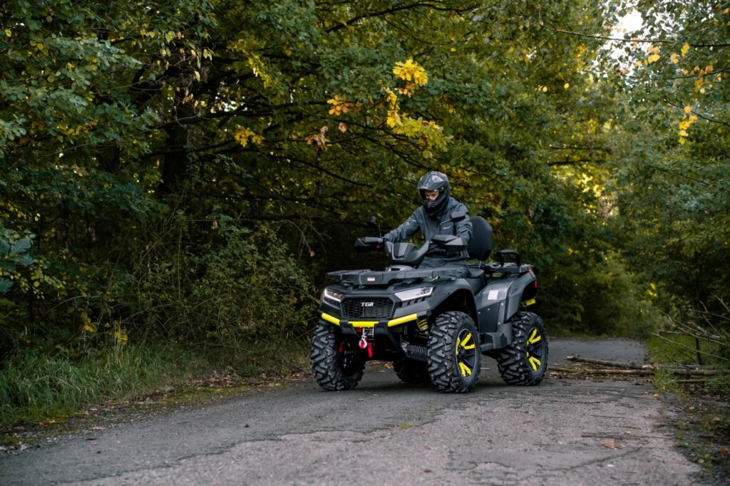 tgb-blade+1000-LTX-EPS-limited-02